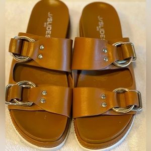 J/SLIDES NYC BAHA LEATHER SANDAL WITH RING BUCKLES tan. Size 7.5